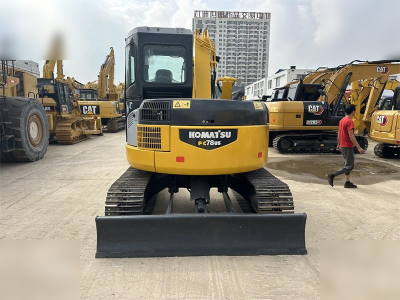 KOMATSU PC78US-6 - Rupsgraafmachine: afbeelding 3 KOMATSU PC78US-6 - Rupsgraafmachine: afbeelding 3