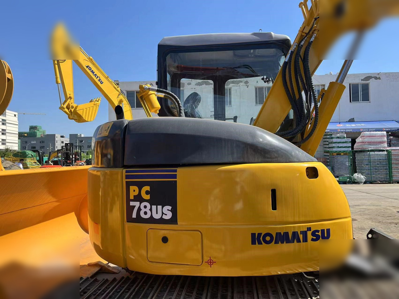 KOMATSU PC78US - Rupsgraafmachine: afbeelding 3 KOMATSU PC78US - Rupsgraafmachine: afbeelding 3