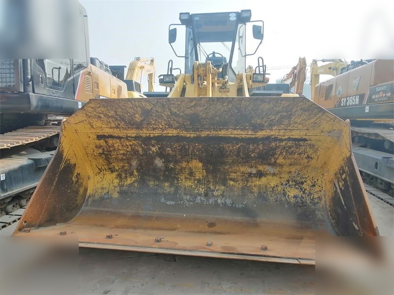 KOMATSU WA320-3 - Wiellader: afbeelding 4 KOMATSU WA320-3 - Wiellader: afbeelding 4