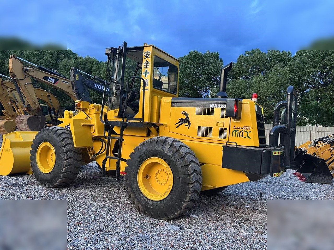 KOMATSU WA320-3 - Wiellader: afbeelding 2 KOMATSU WA320-3 - Wiellader: afbeelding 2