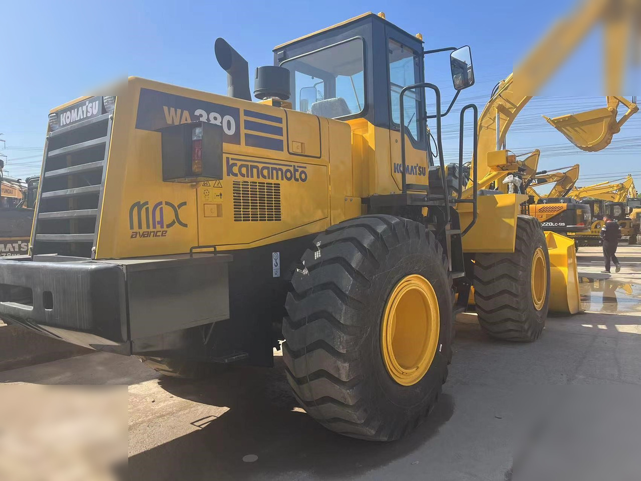 KOMATSU WA380-3 - Wiellader: afbeelding 2 KOMATSU WA380-3 - Wiellader: afbeelding 2