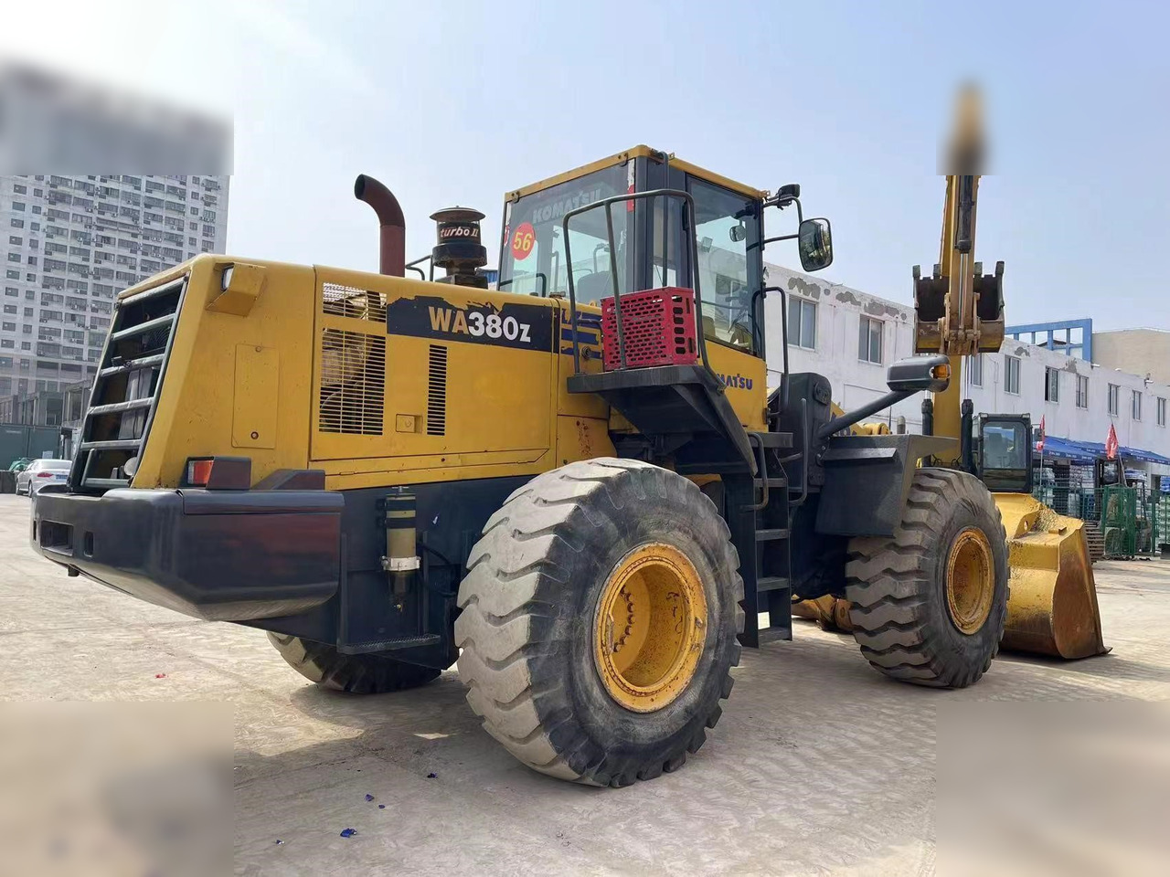 KOMATSU WA380Z-6 - Wiellader: afbeelding 4 KOMATSU WA380Z-6 - Wiellader: afbeelding 4