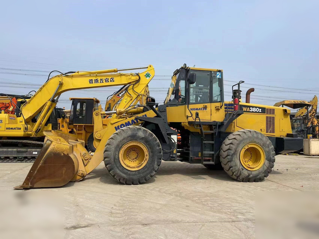 KOMATSU WA380Z-6 - Wiellader: afbeelding 1 KOMATSU WA380Z-6 - Wiellader: afbeelding 1