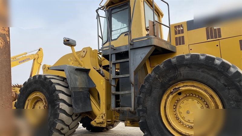 KOMATSU WA600-3 - Wiellader: afbeelding 4 KOMATSU WA600-3 - Wiellader: afbeelding 4