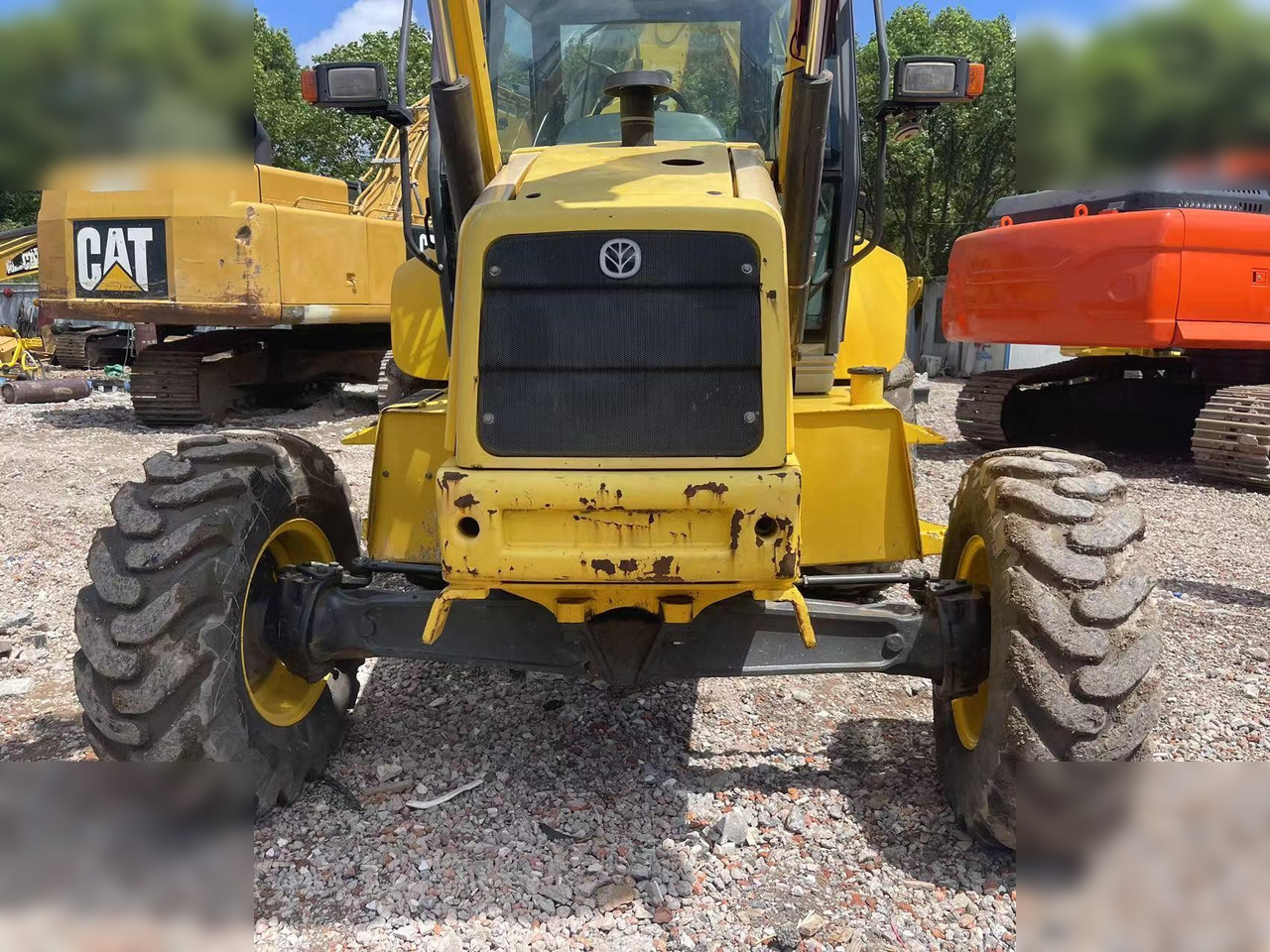 NEW HOLLAND LB95B-4PT - Graaflaadmachine: afbeelding 4 NEW HOLLAND LB95B-4PT - Graaflaadmachine: afbeelding 4