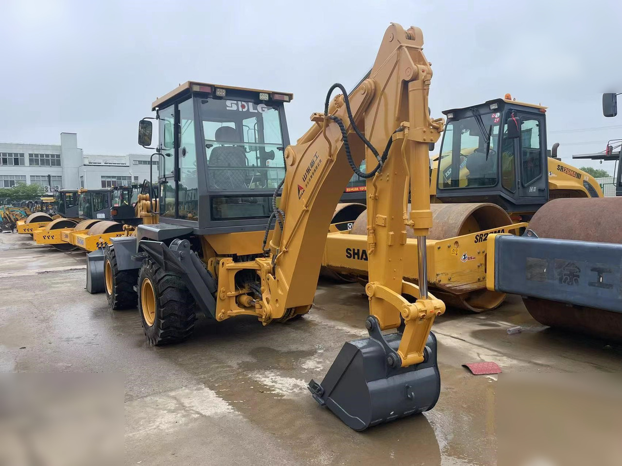 SDLG LGB680 - Graaflaadmachine: afbeelding 1 SDLG LGB680 - Graaflaadmachine: afbeelding 1