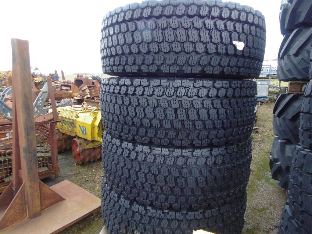 Däck BWYN 20,5X25 - Band: afbeelding 1 Däck BWYN 20,5X25 - Band: afbeelding 1