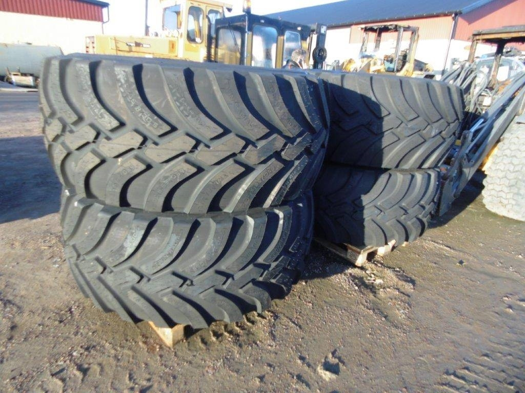 Trelleborg Twin 650-65-30,5 - Complete wiel: afbeelding 1 Trelleborg Twin 650-65-30,5 - Complete wiel: afbeelding 1