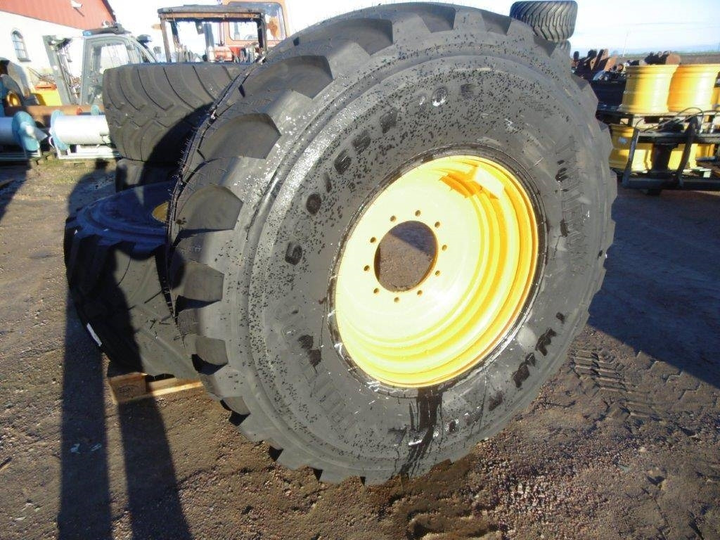 Trelleborg Twin 650-65-30,5 - Complete wiel: afbeelding 2 Trelleborg Twin 650-65-30,5 - Complete wiel: afbeelding 2