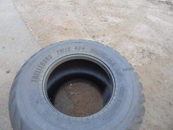 Trelleborg Twin T404 - Band voor Bouwmachine: afbeelding 2 Trelleborg Twin T404 - Band voor Bouwmachine: afbeelding 2