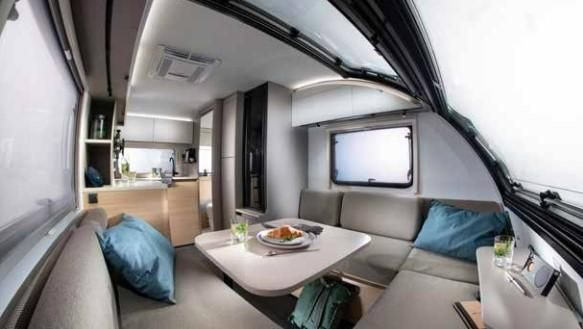 Adria Action 391 LH*1.500KG*EL.FB.-TEMP.*SCHWENK-TISCH - Caravan: afbeelding 3 Adria Action 391 LH*1.500KG*EL.FB.-TEMP.*SCHWENK-TISCH - Caravan: afbeelding 3