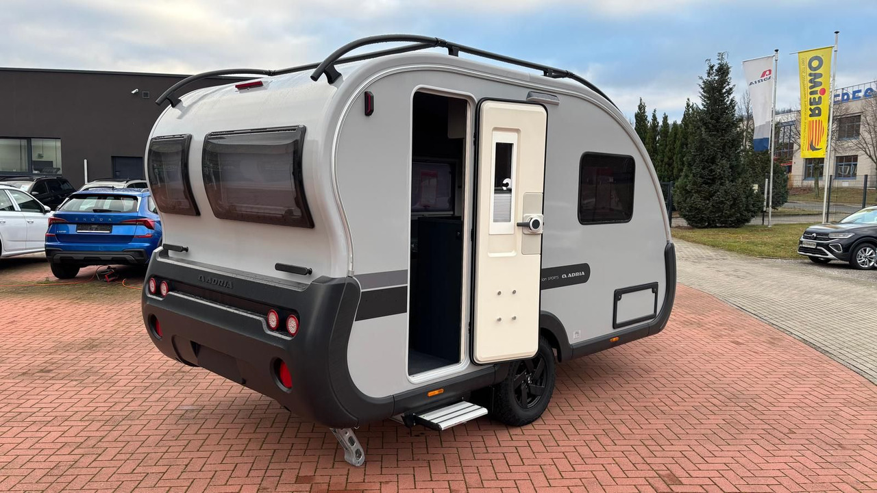 Adria Action 391 LH Sports*FUßBODEN-TEMP*SCHWENK-TISCH - Caravan: afbeelding 4 Adria Action 391 LH Sports*FUßBODEN-TEMP*SCHWENK-TISCH - Caravan: afbeelding 4