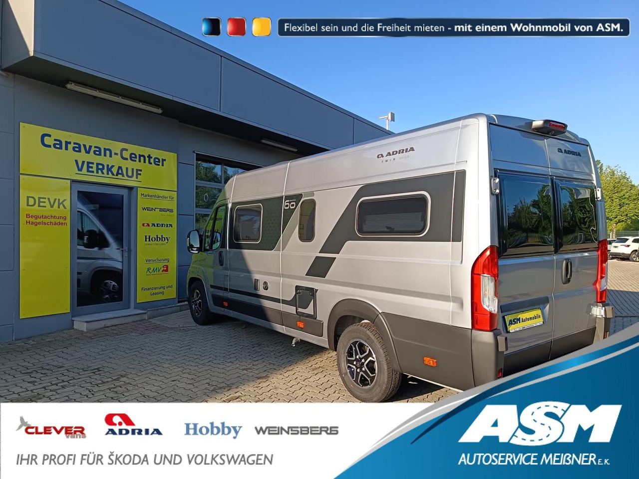 Adria Twin "60Y" 640 SLB*180 PS*4,25t MAXI*COMBI D 6E* - Buscamper: afbeelding 1 Adria Twin "60Y" 640 SLB*180 PS*4,25t MAXI*COMBI D 6E* - Buscamper: afbeelding 1