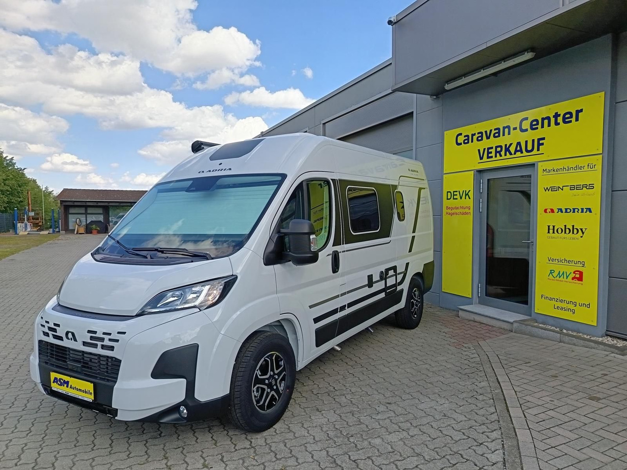 Adria Twin ALL-IN 540 SP*AUTOMATIK*SAFETY*STYLE*SOFORT - Buscamper: afbeelding 3 Adria Twin ALL-IN 540 SP*AUTOMATIK*SAFETY*STYLE*SOFORT - Buscamper: afbeelding 3