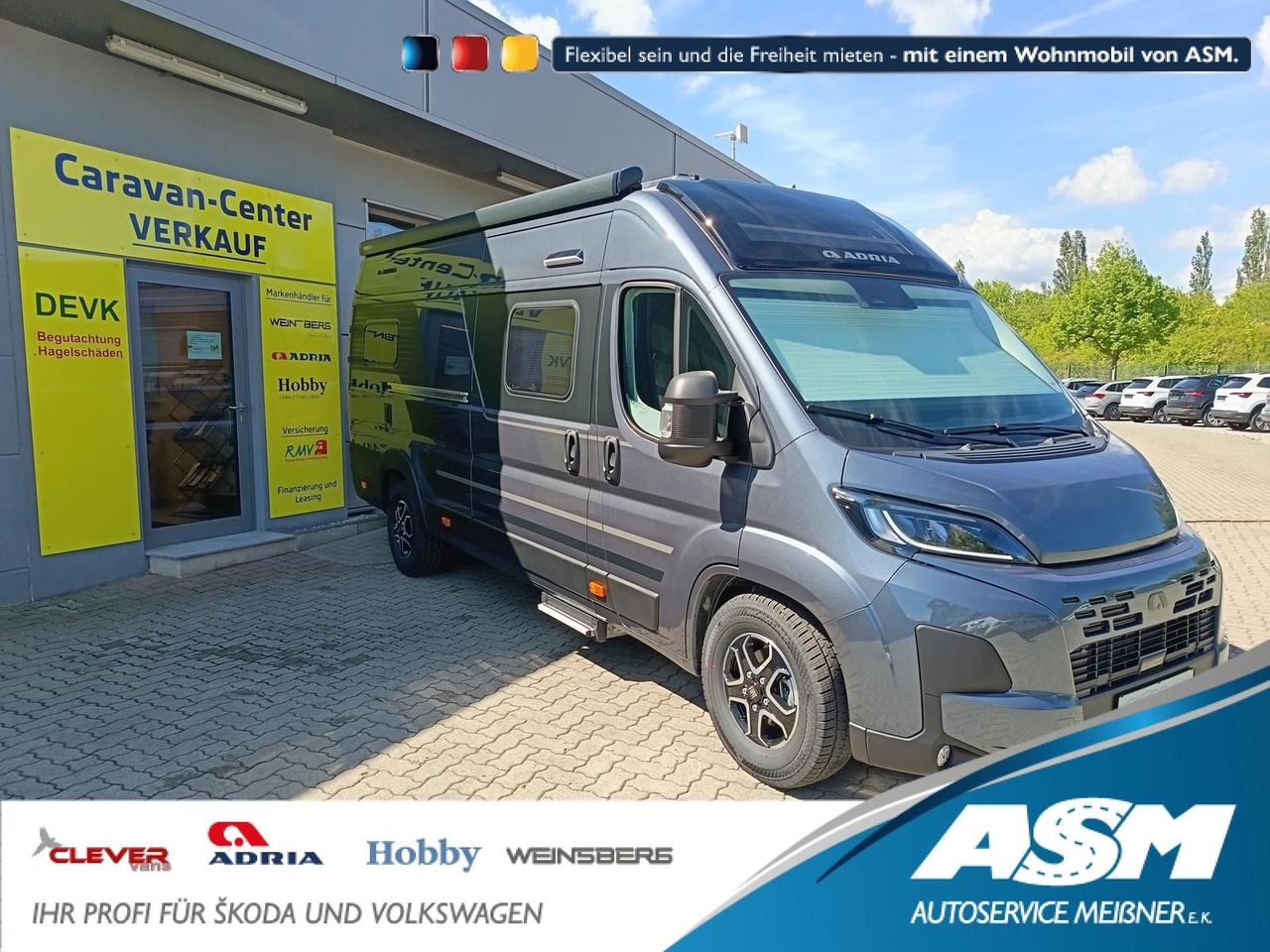 Adria Twin Edition 640 SGX Maxi 132kW*138L KÜHLSCHRANK - Buscamper: afbeelding 1 Adria Twin Edition 640 SGX Maxi 132kW*138L KÜHLSCHRANK - Buscamper: afbeelding 1