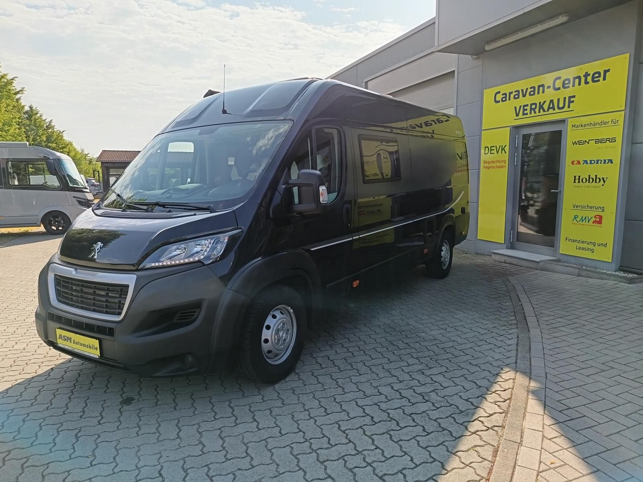Bravia Swan 640*MARKISE*TV*SAT*FAHRRADTRÄGER*NAVI*SOLAR - Buscamper: afbeelding 3 Bravia Swan 640*MARKISE*TV*SAT*FAHRRADTRÄGER*NAVI*SOLAR - Buscamper: afbeelding 3