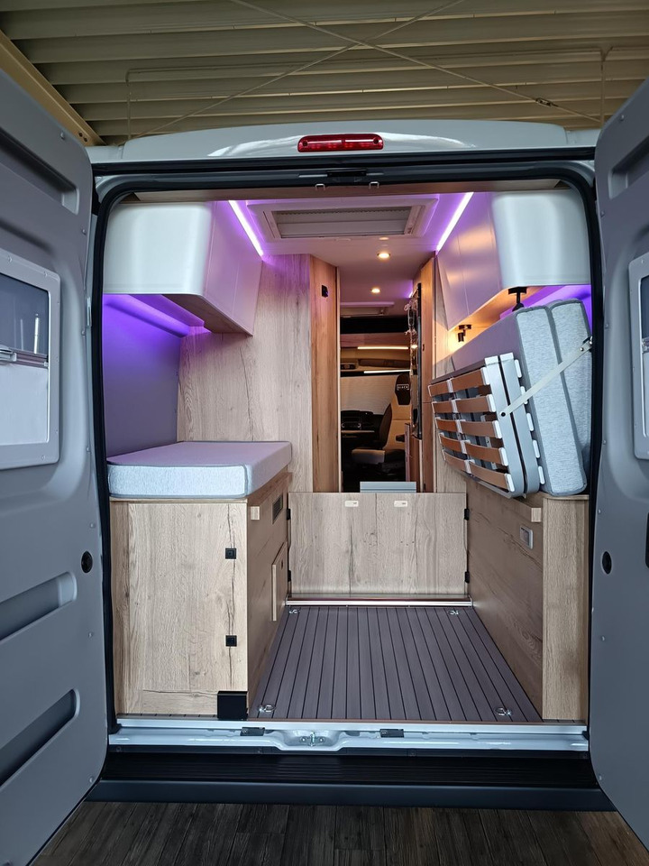 Clever Celebration 600 MJ 24*KLIMAAUTOMATIK*ACC*SOFORT* - Buscamper: afbeelding 4 Clever Celebration 600 MJ 24*KLIMAAUTOMATIK*ACC*SOFORT* - Buscamper: afbeelding 4