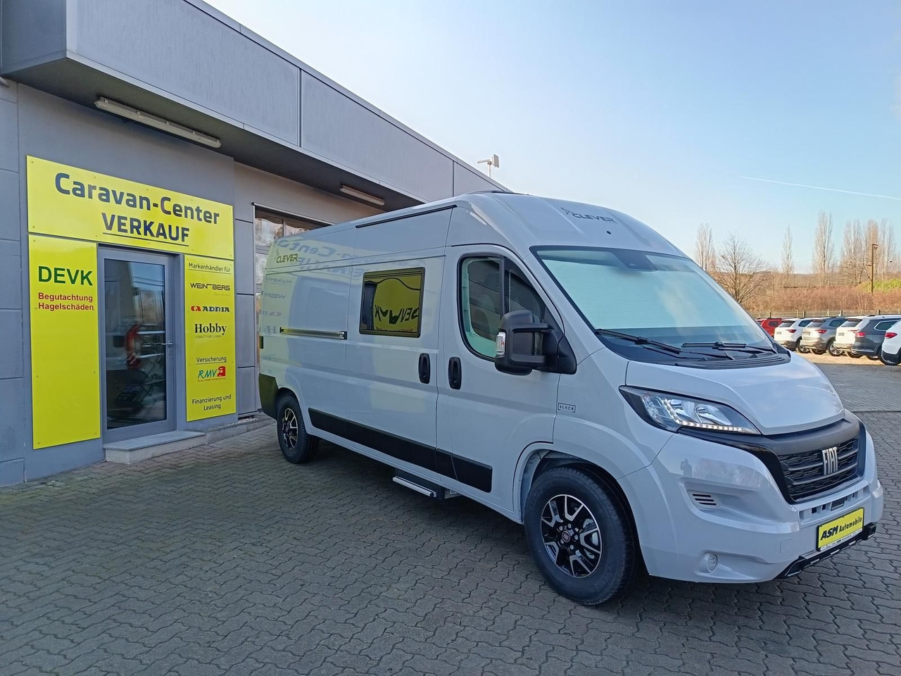 Clever Celebration 600 MJ24*AHK*MARKISE*ACC*R-KAM*RADIO - Buscamper: afbeelding 2 Clever Celebration 600 MJ24*AHK*MARKISE*ACC*R-KAM*RADIO - Buscamper: afbeelding 2