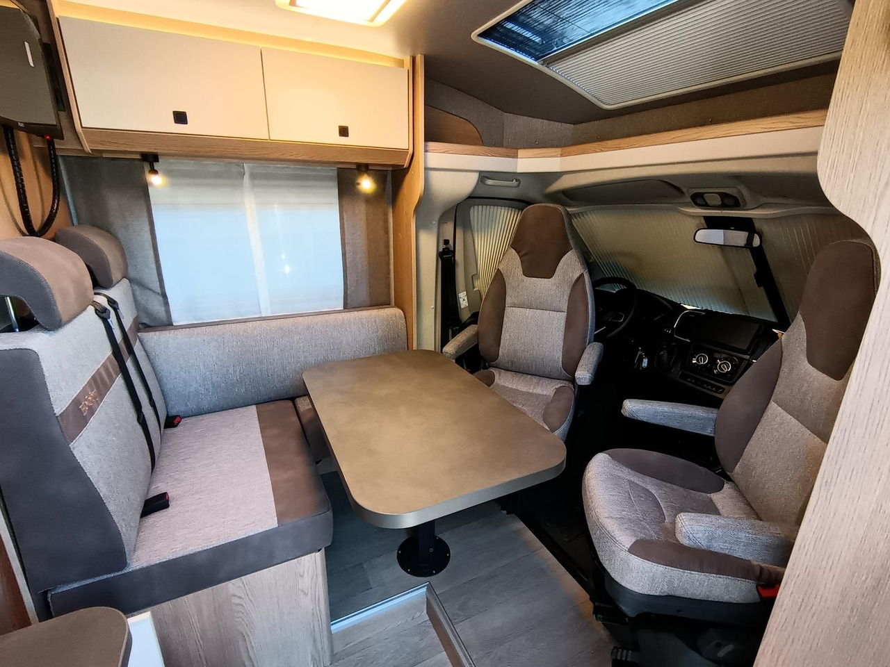 Half integraal camper Hobby Ontour C680 GE*AUTOMATIK*LITHIUM*MARKISE*SOFORT*: afbeelding 11