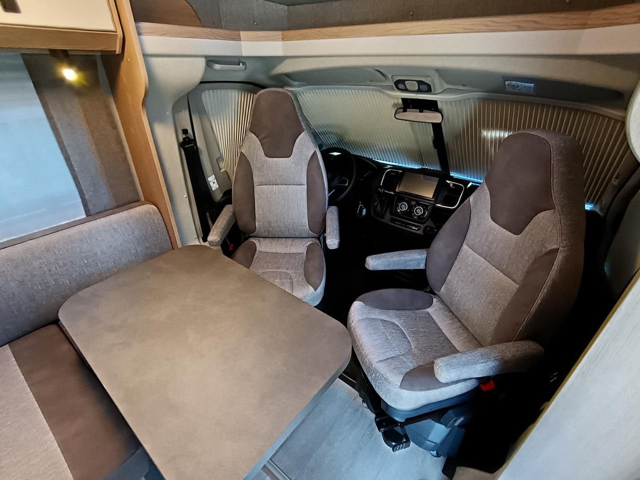 Half integraal camper Hobby Ontour C680 GE*AUTOMATIK*LITHIUM*MARKISE*SOFORT*: afbeelding 10