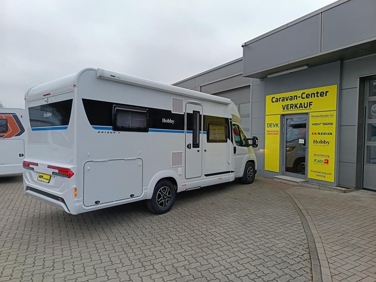 Hobby Ontour T 700 FH*180PS*CAMPERNET*LITHIUM*MARKISE* - Half integraal camper: afbeelding 5 Hobby Ontour T 700 FH*180PS*CAMPERNET*LITHIUM*MARKISE* - Half integraal camper: afbeelding 5