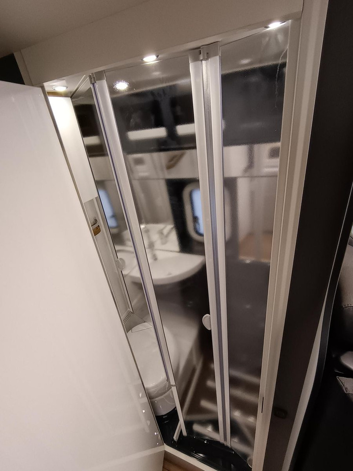 Buscamper Hobby PRESTIGE VAN 640 ET FIRST EDITION 132 kW*SOFORT*: afbeelding 17 Buscamper Hobby PRESTIGE VAN 640 ET FIRST EDITION 132 kW*SOFORT*: afbeelding 17