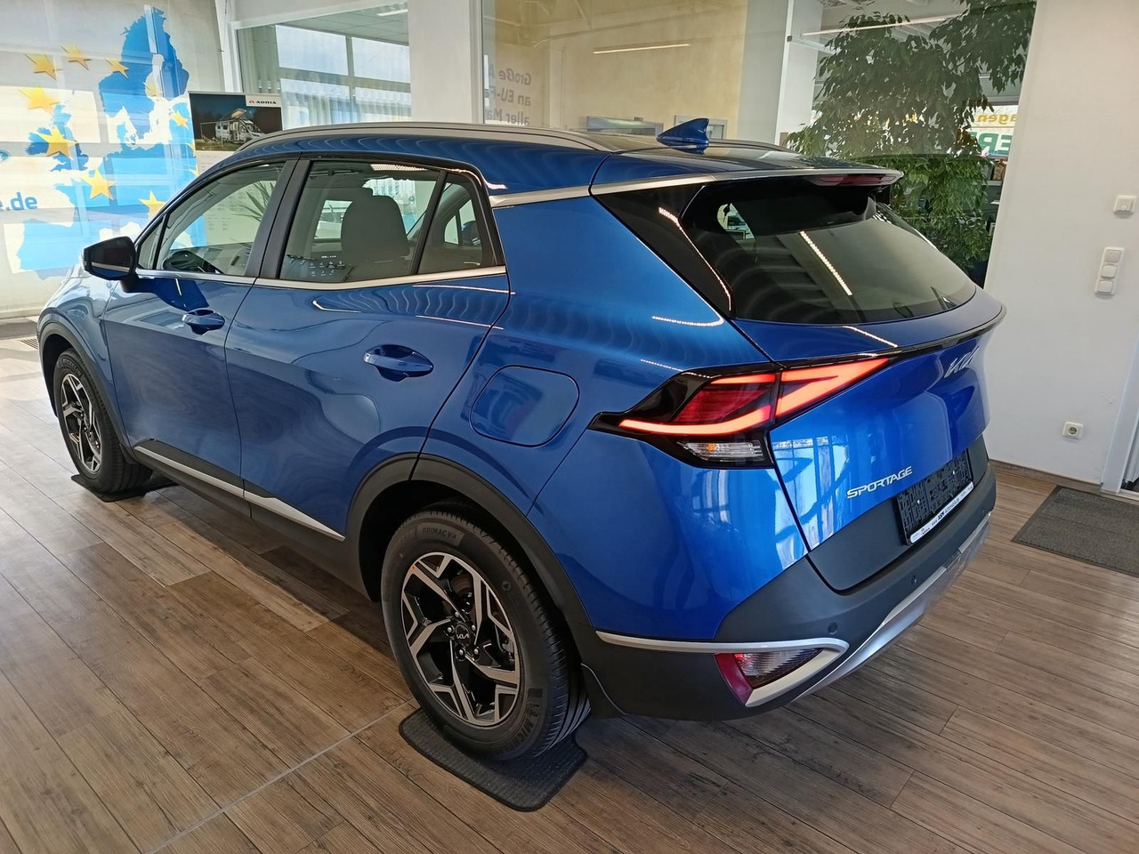 Kia Sportage 1.6 T-GDI DCT Vision*NAVI*LED*R-KAM*DAB - SUV: afbeelding 4 Kia Sportage 1.6 T-GDI DCT Vision*NAVI*LED*R-KAM*DAB - SUV: afbeelding 4