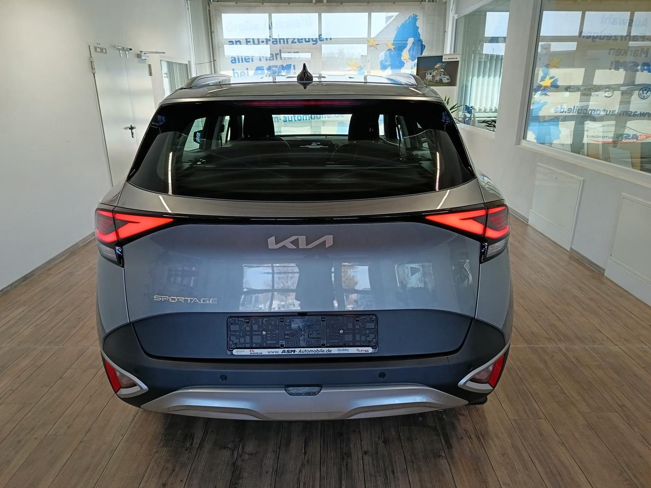 Kia Sportage 1.6 T-GDI DCT Vision*NAVI*LED*R-KAM*DAB - SUV: afbeelding 5 Kia Sportage 1.6 T-GDI DCT Vision*NAVI*LED*R-KAM*DAB - SUV: afbeelding 5