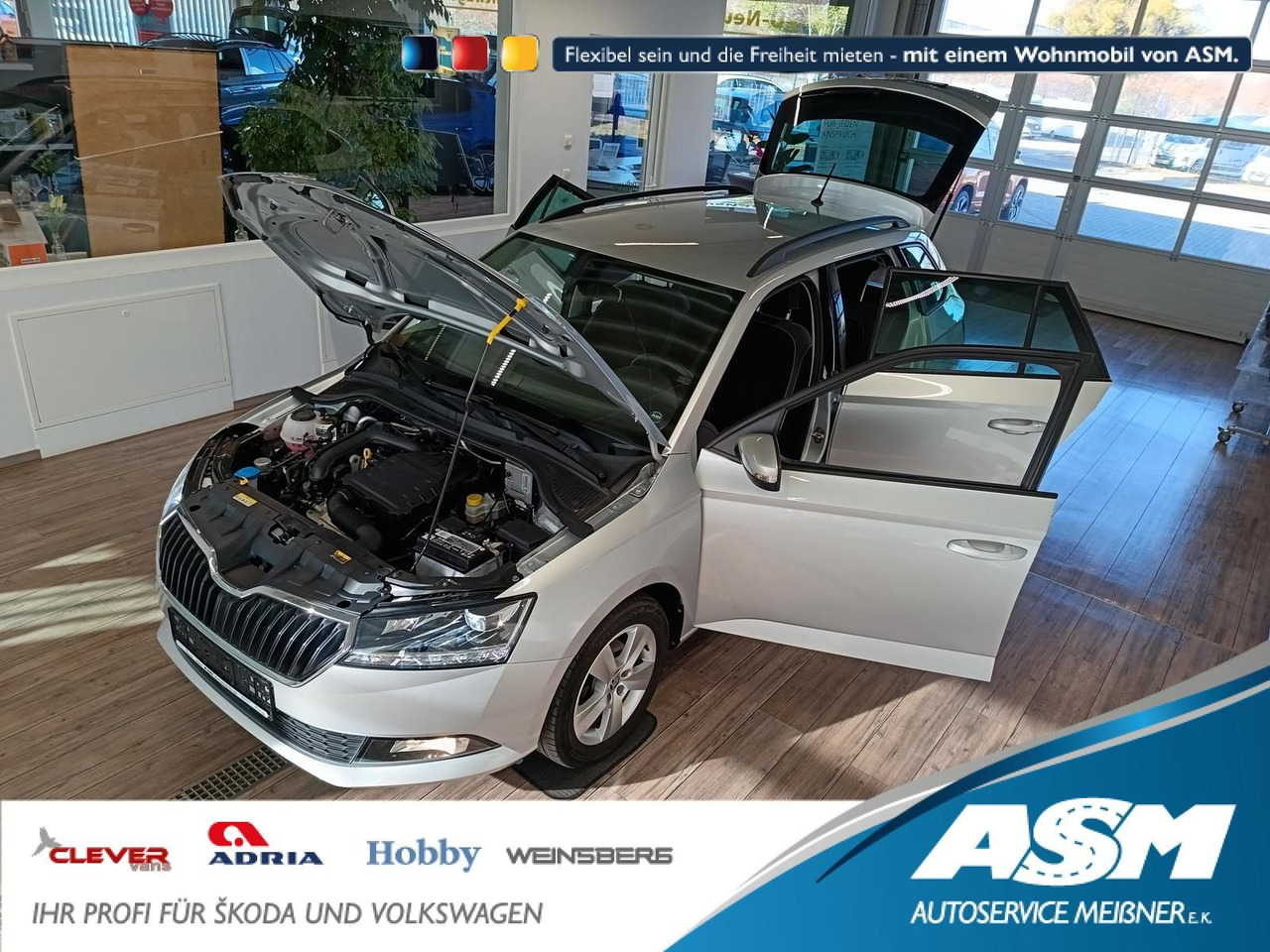 Skoda Fabia Combi Style 1.0 TSI*AHK*LED*R-KAM*PDC*SHZ* - Stationwagen: afbeelding 1 Skoda Fabia Combi Style 1.0 TSI*AHK*LED*R-KAM*PDC*SHZ* - Stationwagen: afbeelding 1