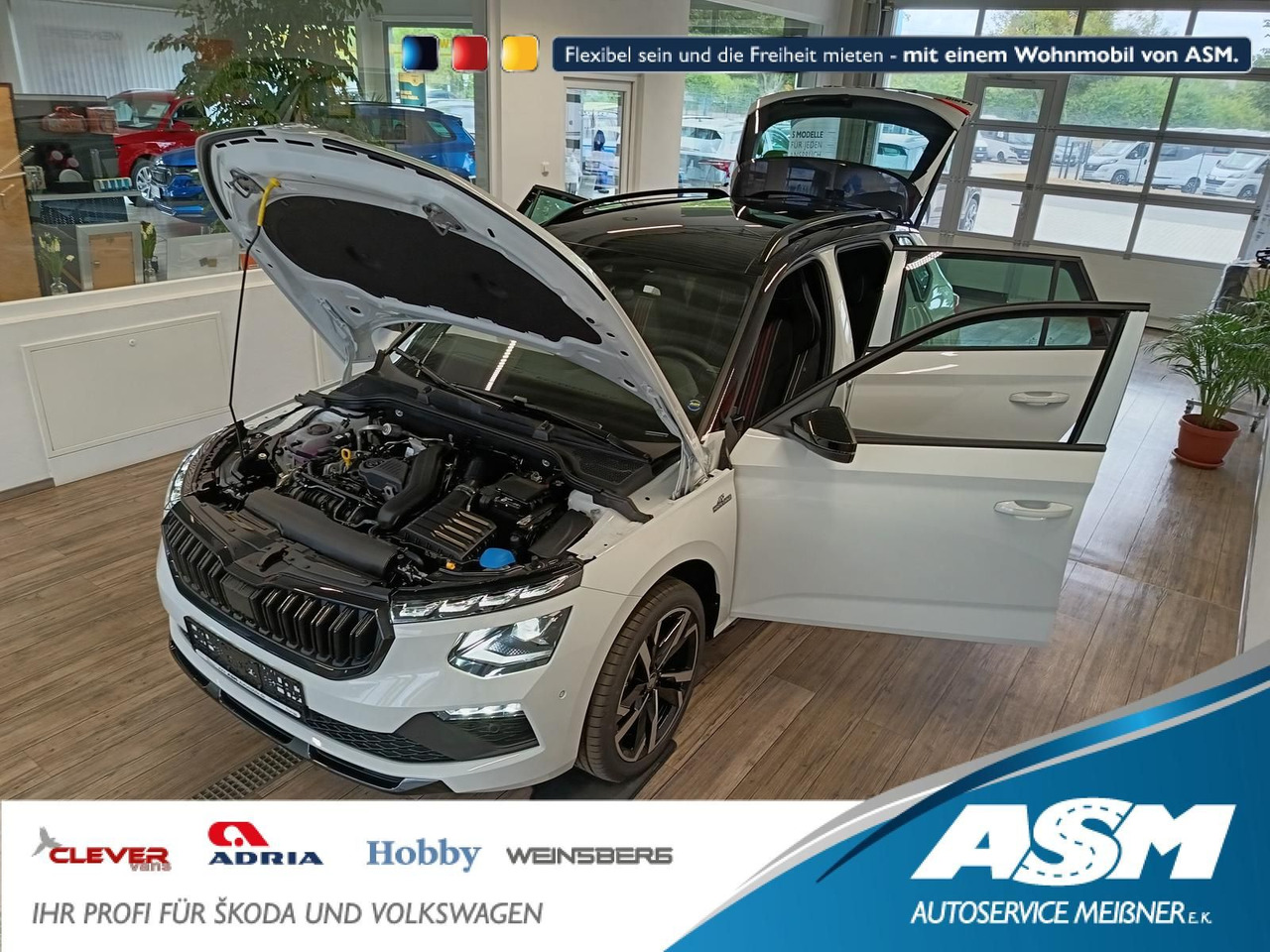 Skoda Kamiq Monte Carlo 1,5 TSI DSG*AHK*PANO*LED*ACC* - SUV: afbeelding 1 Skoda Kamiq Monte Carlo 1,5 TSI DSG*AHK*PANO*LED*ACC* - SUV: afbeelding 1