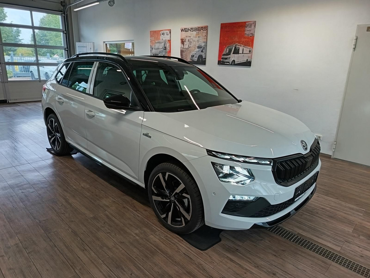 Skoda Kamiq Monte Carlo 1,5 TSI DSG*AHK*PANO*LED*ACC* - SUV: afbeelding 3 Skoda Kamiq Monte Carlo 1,5 TSI DSG*AHK*PANO*LED*ACC* - SUV: afbeelding 3