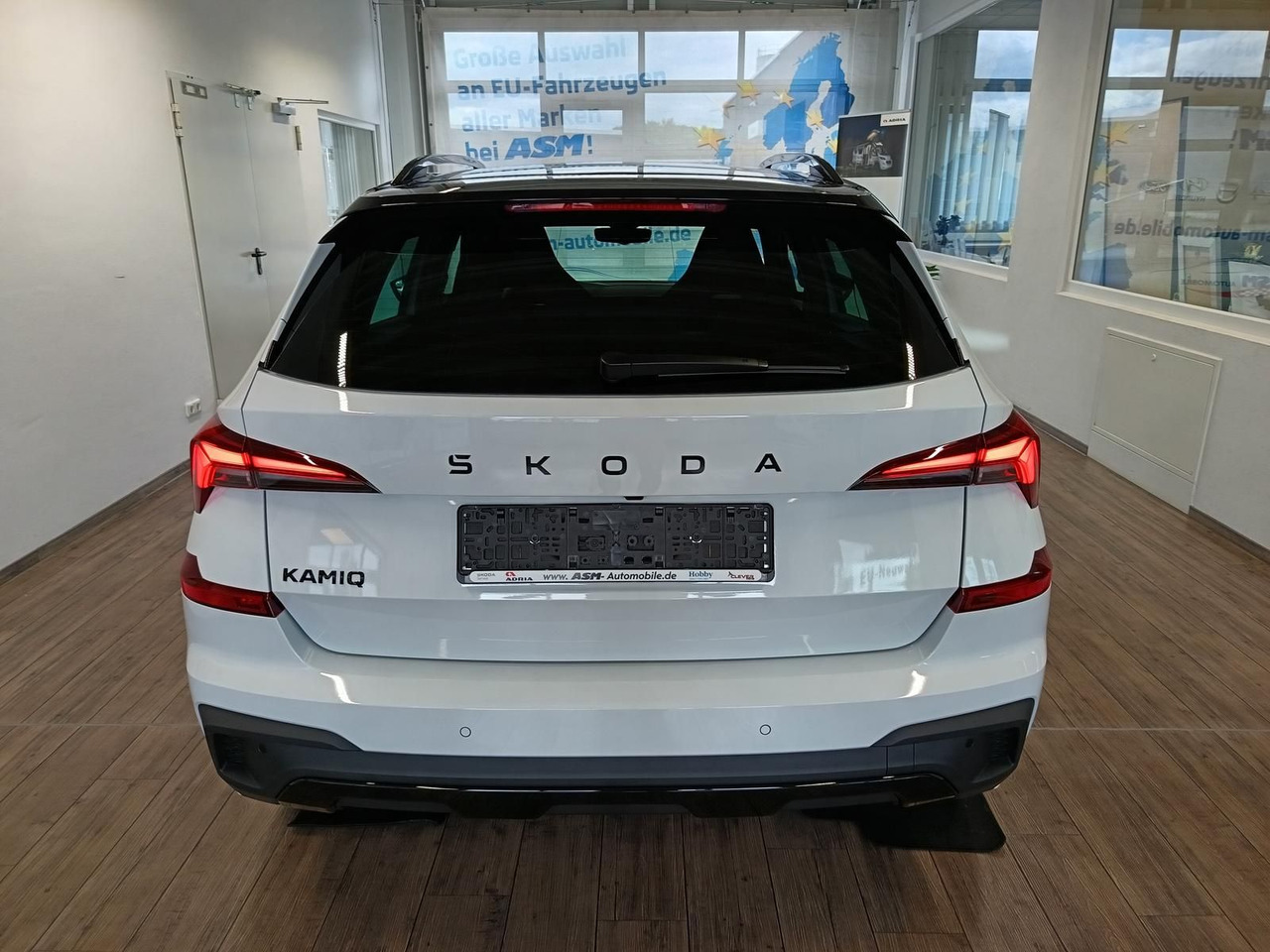 Skoda Kamiq Monte Carlo 1,5 TSI DSG*AHK*PANO*LED*ACC* - SUV: afbeelding 5 Skoda Kamiq Monte Carlo 1,5 TSI DSG*AHK*PANO*LED*ACC* - SUV: afbeelding 5