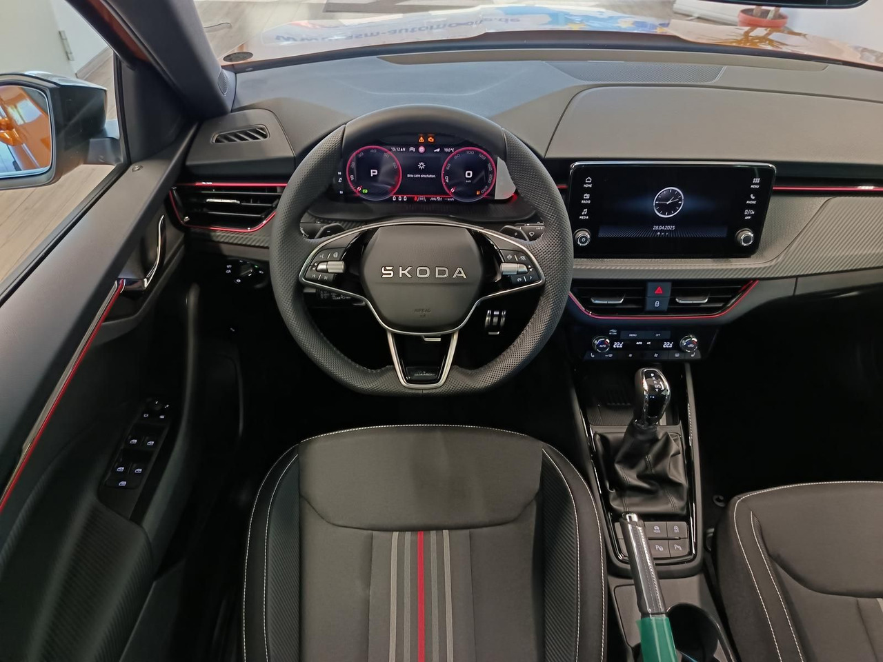 SUV Skoda Kamiq Monte Carlo 1,5 TSI DSG*PANO*AHK*5J.GARANT: afbeelding 7