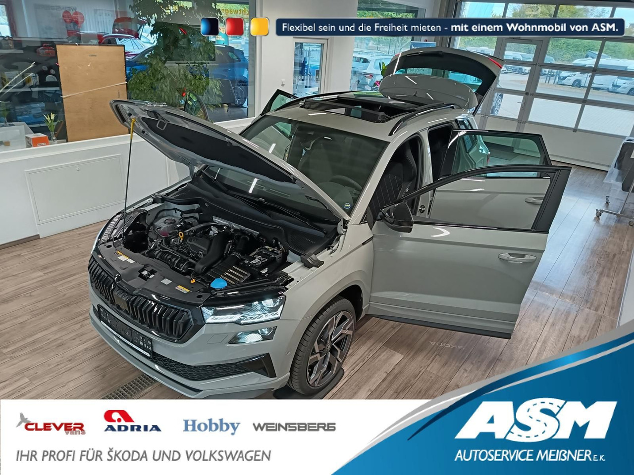 Skoda Karoq Sportline 1,5 TSI DSG*AHK*PSD*STD.HZG*NAVI - SUV: afbeelding 1 Skoda Karoq Sportline 1,5 TSI DSG*AHK*PSD*STD.HZG*NAVI - SUV: afbeelding 1
