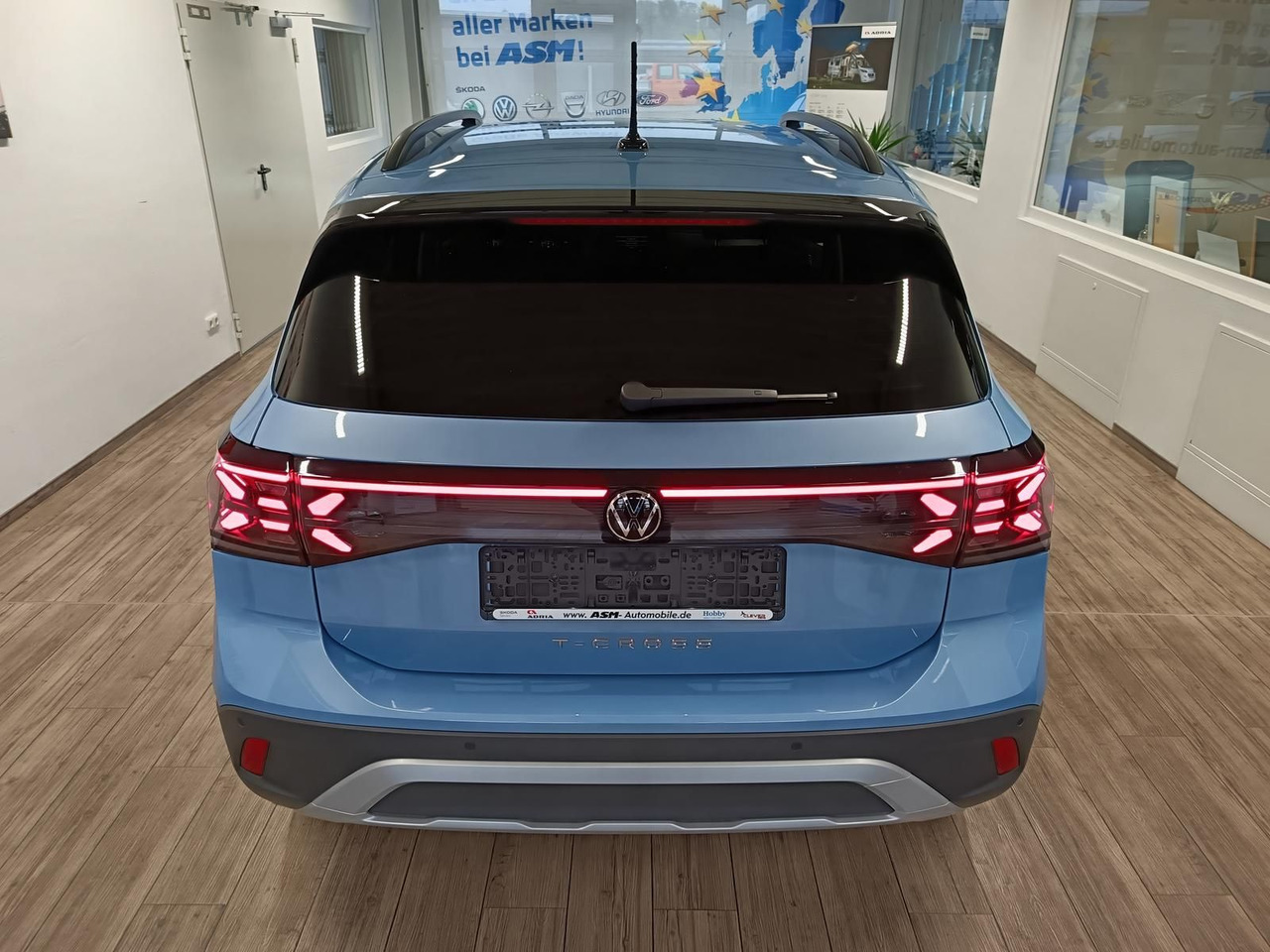 Volkswagen T-Cross Life 1.5 TSI DSG*AHK*MATRIX LED*ACC*SHZ* - SUV: afbeelding 5 Volkswagen T-Cross Life 1.5 TSI DSG*AHK*MATRIX LED*ACC*SHZ* - SUV: afbeelding 5