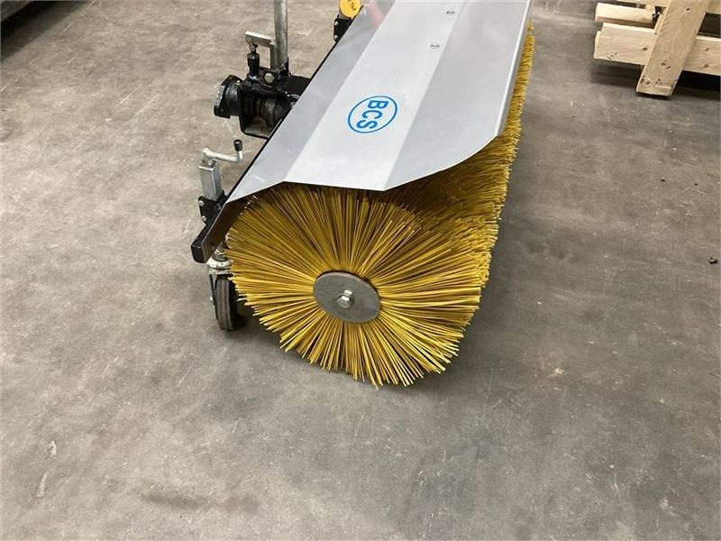 BCS 100 cm kraftig kost ø450 - Veeg: afbeelding 2 BCS 100 cm kraftig kost ø450 - Veeg: afbeelding 2