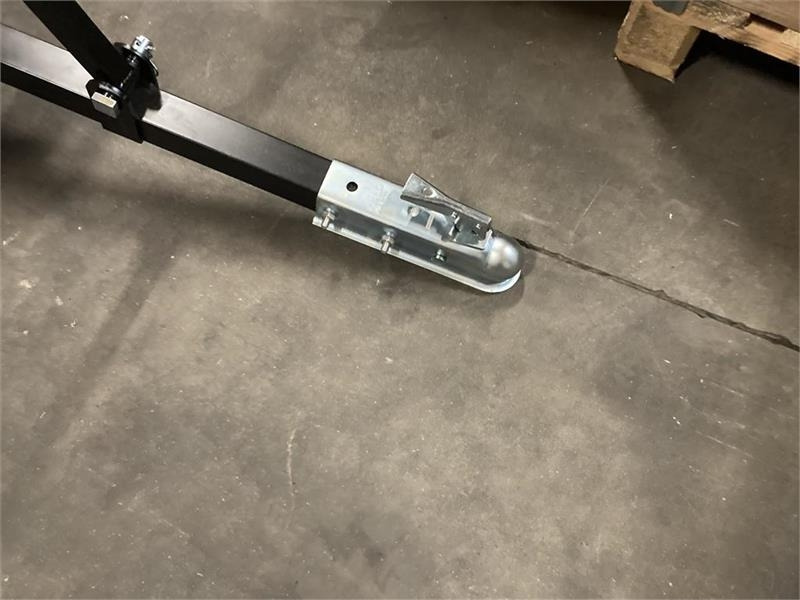 - - - Cosmo SPL300 - Zout/ Zandstrooier voor Gemeentelijke machine/ Speciaal: afbeelding 4 - - - Cosmo SPL300 - Zout/ Zandstrooier voor Gemeentelijke machine/ Speciaal: afbeelding 4