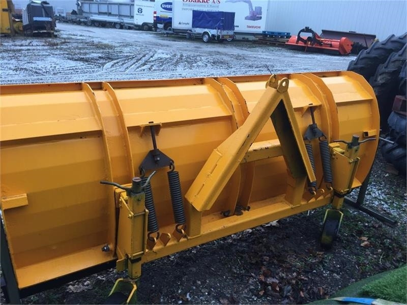 FM 2,5M - Sneeuwschuif voor Landbouwmachine: afbeelding 2 FM 2,5M - Sneeuwschuif voor Landbouwmachine: afbeelding 2