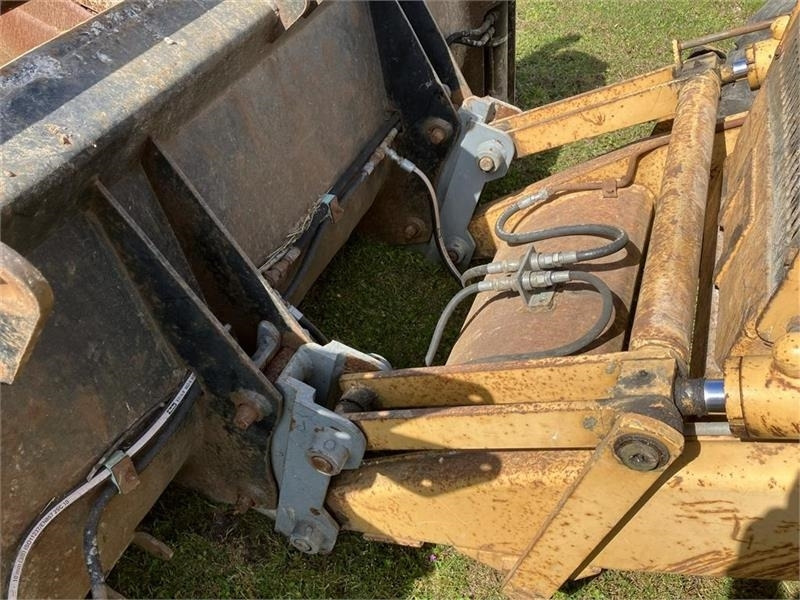 New Holland 675D - Graaflaadmachine: afbeelding 5 New Holland 675D - Graaflaadmachine: afbeelding 5