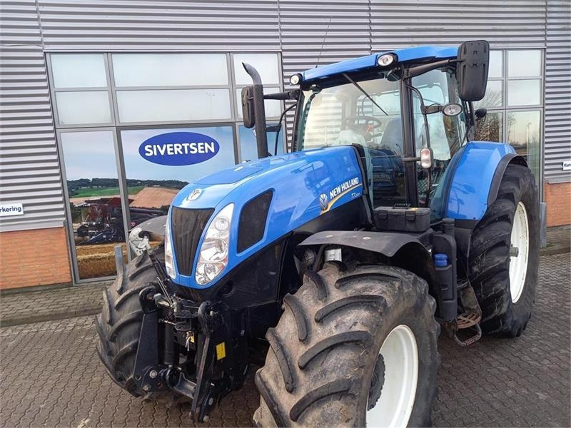 New Holland T7.220 - Tractor: afbeelding 1 New Holland T7.220 - Tractor: afbeelding 1
