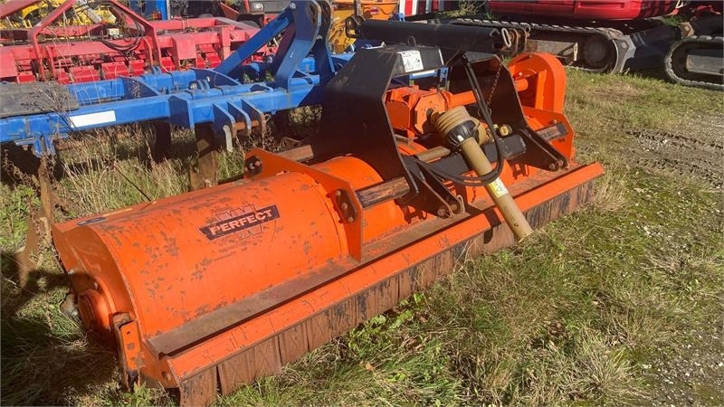 Perfect KM-270 Front og Bagmontering - Maaimachine: afbeelding 1 Perfect KM-270 Front og Bagmontering - Maaimachine: afbeelding 1