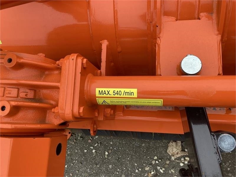 Perfect KT-300 - Klepelmaaier: afbeelding 3 Perfect KT-300 - Klepelmaaier: afbeelding 3