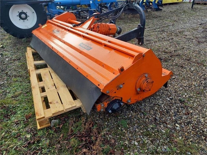 Perfect KT-300 Heavy-Duty. Hy-sideforskydning - Klepelmaaier: afbeelding 4 Perfect KT-300 Heavy-Duty. Hy-sideforskydning - Klepelmaaier: afbeelding 4