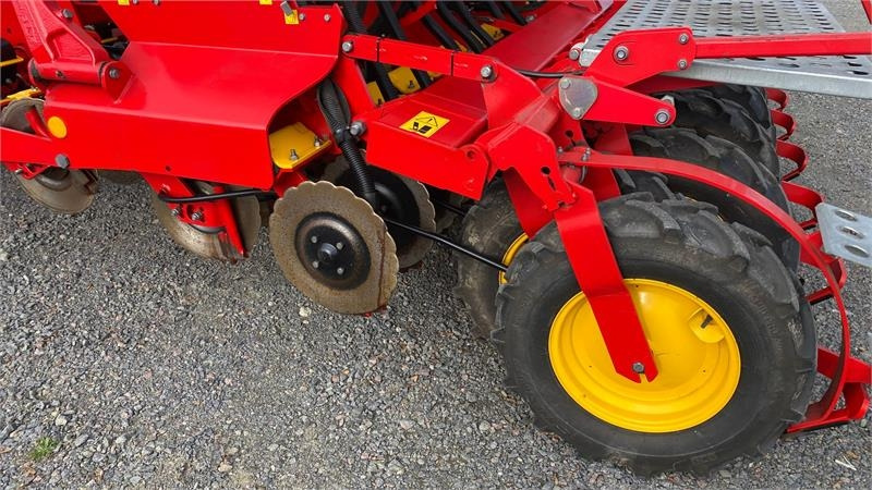 Vaderstad Rapid 400C Combi - Zaaicombinatie: afbeelding 4 Vaderstad Rapid 400C Combi - Zaaicombinatie: afbeelding 4