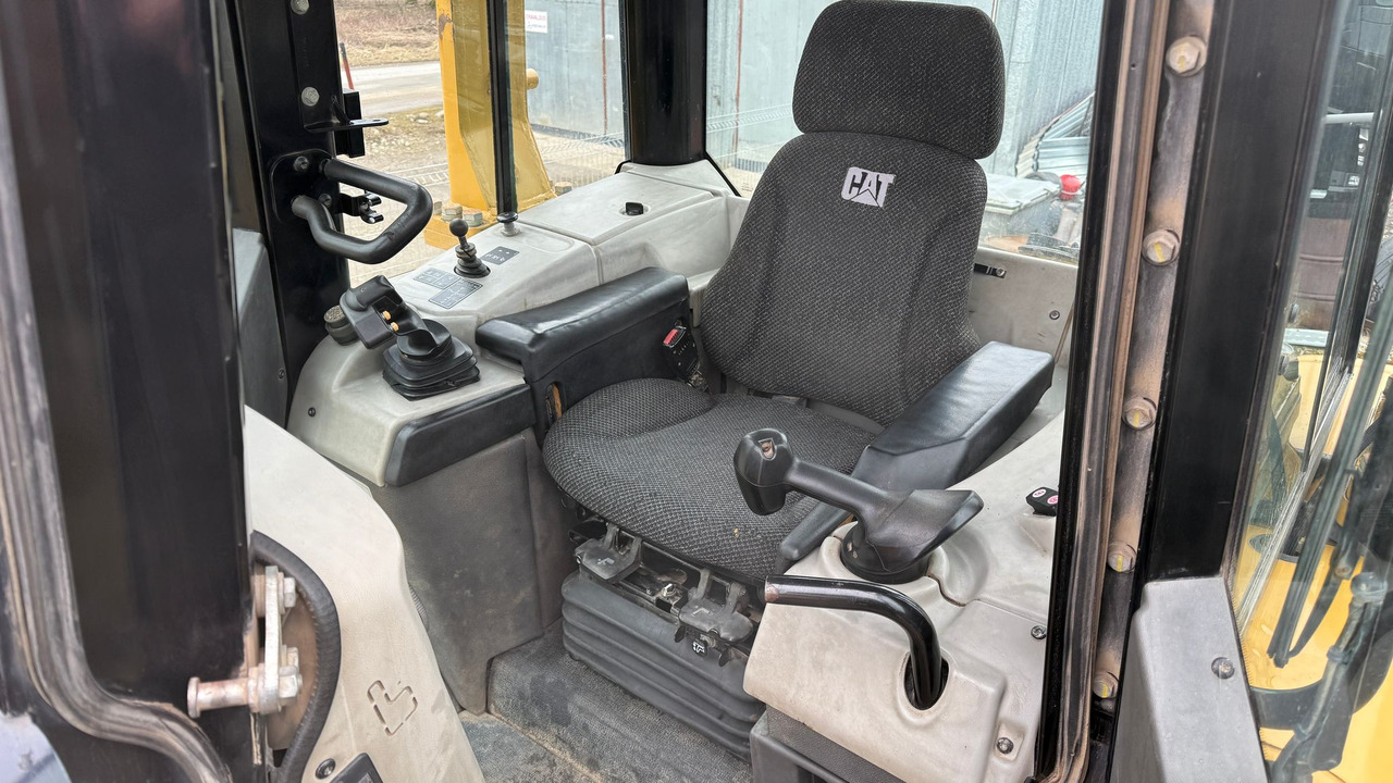 Bulldozer CAT D6N LGP: afbeelding 9