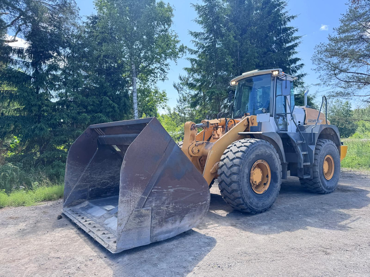 Liebherr L544 - Wiellader: afbeelding 1 Liebherr L544 - Wiellader: afbeelding 1