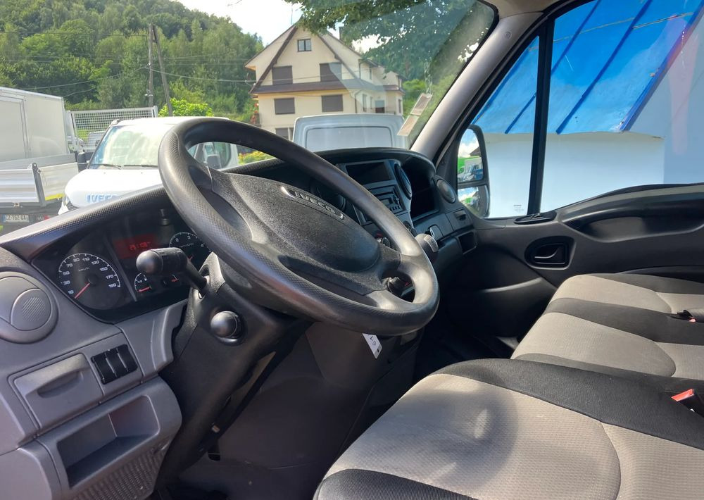 Iveco DAILY 35C13 ramo do zabudowy kiper wywrotka - Chassis vrachtwagen: afbeelding 5 Iveco DAILY 35C13 ramo do zabudowy kiper wywrotka - Chassis vrachtwagen: afbeelding 5