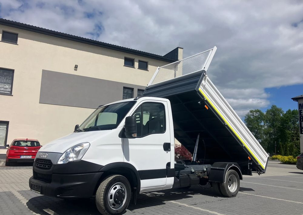 Iveco Iveco daily 35C13 wywrotka solidny kiper - Kipper bestelwagen: afbeelding 1 Iveco Iveco daily 35C13 wywrotka solidny kiper - Kipper bestelwagen: afbeelding 1