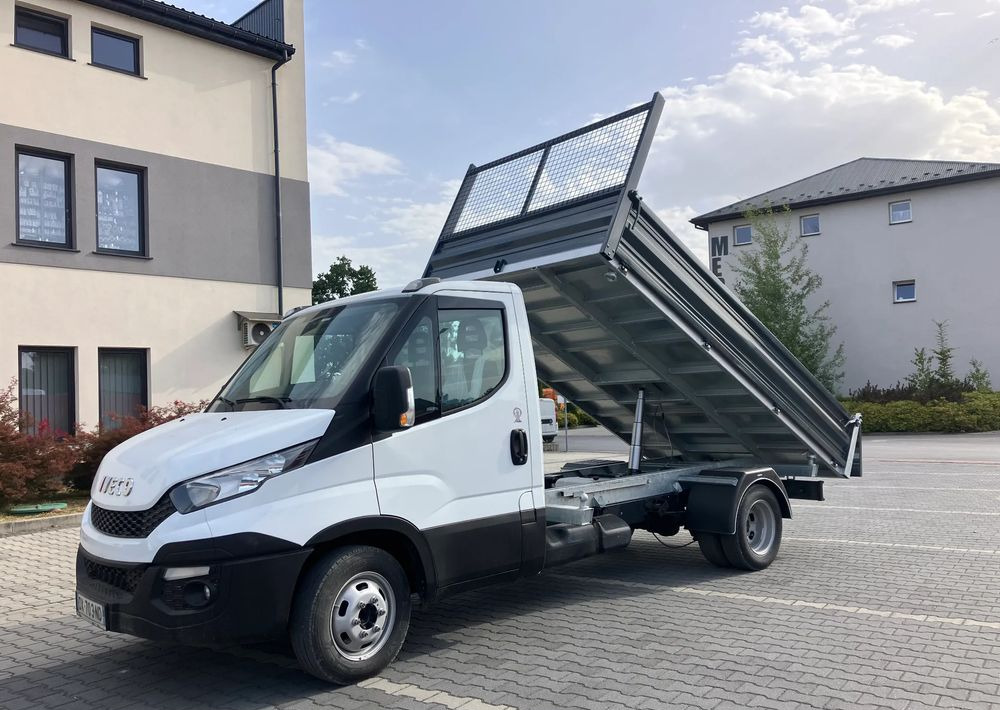 Iveco Iveco daily 35C13 wywrotka solidny kiper - Kipper bestelwagen: afbeelding 1 Iveco Iveco daily 35C13 wywrotka solidny kiper - Kipper bestelwagen: afbeelding 1