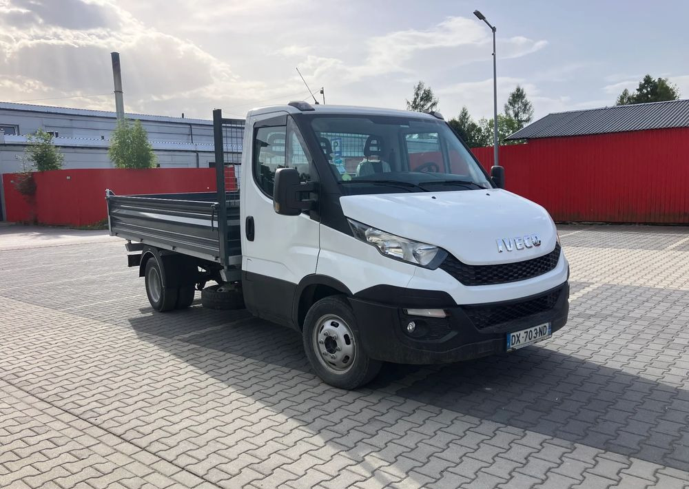 Iveco Iveco daily 35C13 wywrotka solidny kiper - Kipper bestelwagen: afbeelding 3 Iveco Iveco daily 35C13 wywrotka solidny kiper - Kipper bestelwagen: afbeelding 3